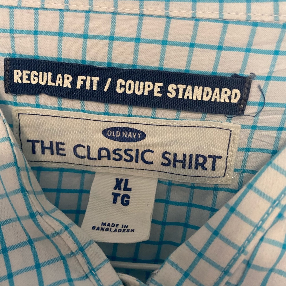 Men’s button down 👔 - Picture 2 of 2